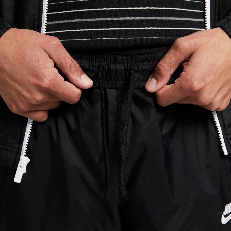 Conjunto Nike Sportswear Club Woven Preto