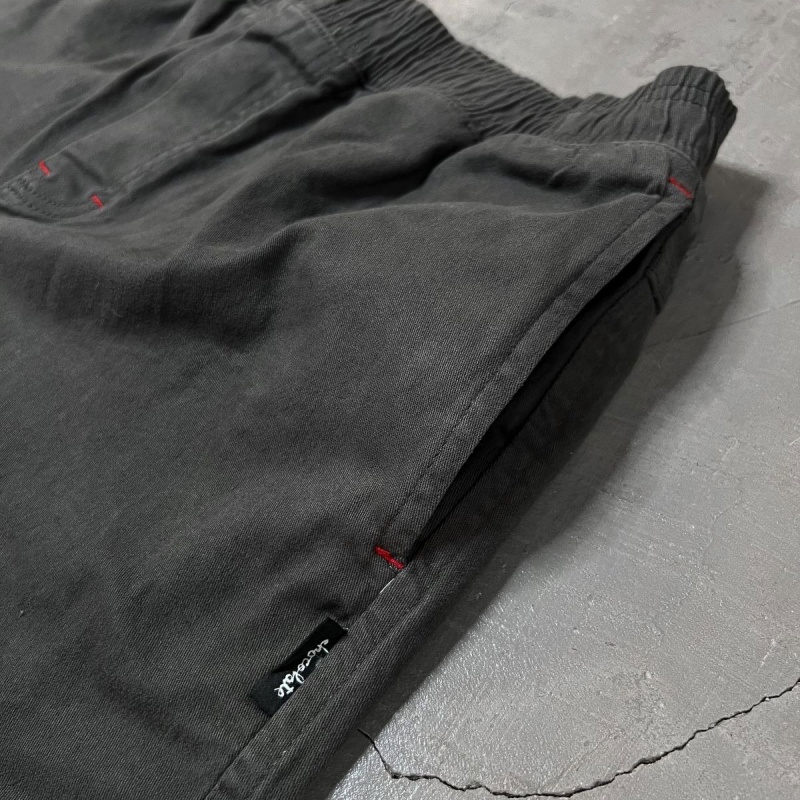 Bermuda Chocolate Twill Jogger Cinza