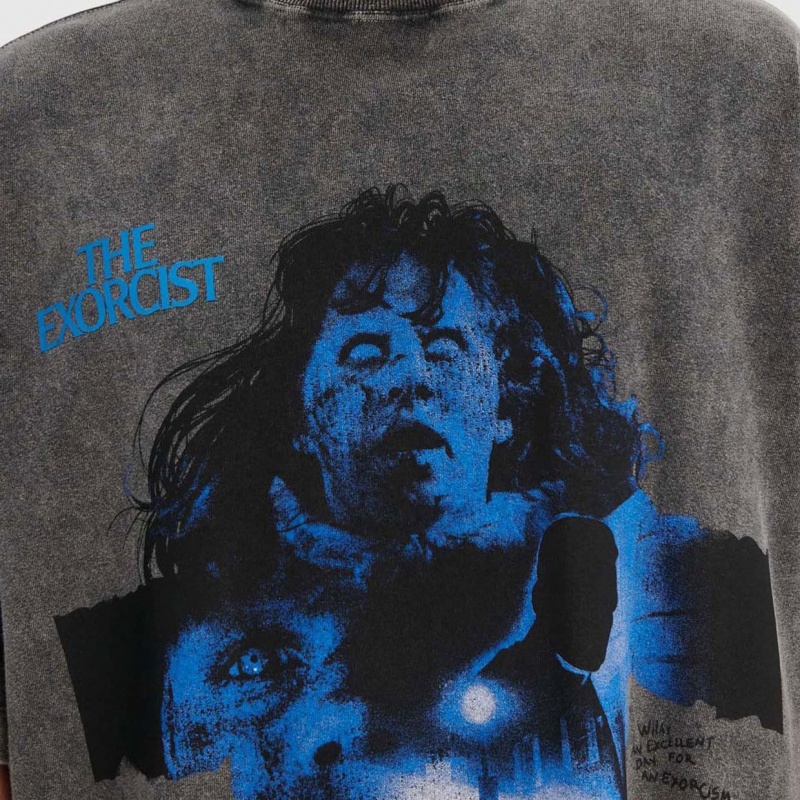 Camiseta Baw New Over The Exorcist Cinza