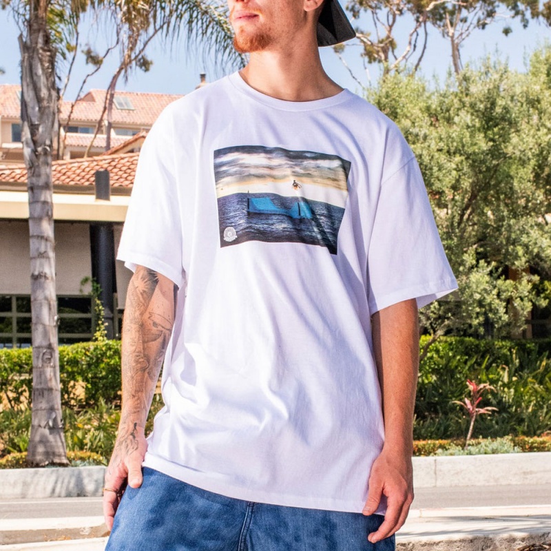 Camiseta Volcom TTT Poster Branco