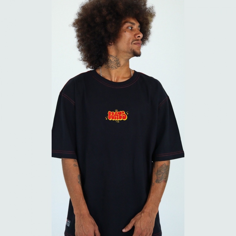 Camiseta Wats Oversized Bomb Preto