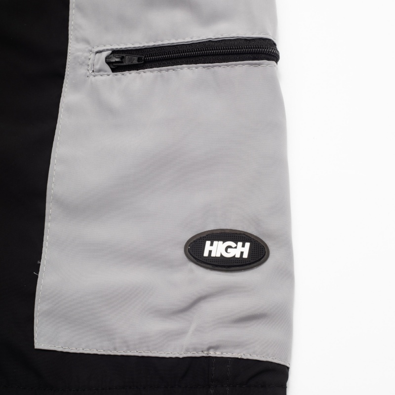 Bermuda High Essential Preto