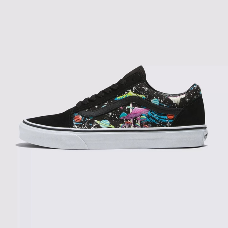 TENIS FEM VANS OLD SKOOL GLOW PRETO