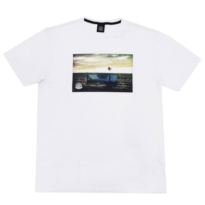 Camiseta Volcom TTT Poster Branco